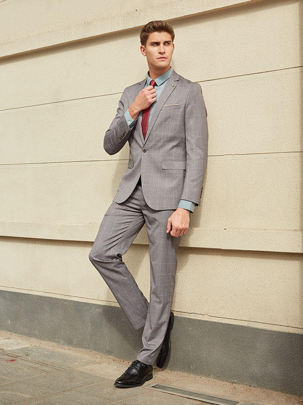 2020年春款男装商务装展示-王族保罗